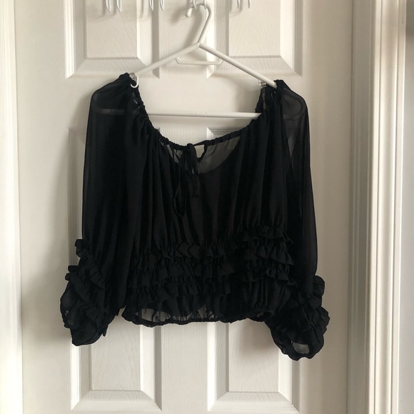 Super cute and sexy sheer top - Picture 1 of 8